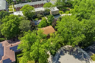728 Price Ln, Deerfield, IL 60015 - Photo 40