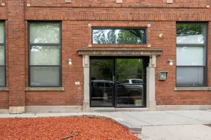 1111 W Cornelia Ave, Chicago, IL 60657 - Photo 1