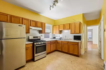 3234 W Haddon Avenue, Chicago, IL 60651 - Photo 12