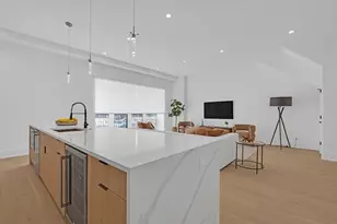 505 W Elm St, Chicago, IL 60610 - Photo 12