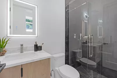 505 W Elm Street #3, Chicago, IL 60610 - Photo 32