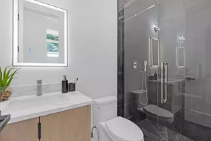 505 W Elm St, Chicago, IL 60610 - Photo 32