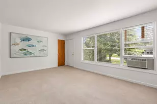 3906 Grove Ave, McHenry, IL 60050 - Photo 2