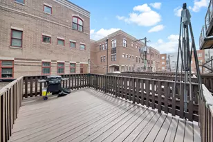 2333 W St Paul Ave, Chicago, IL 60647 - Photo 8