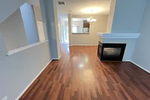 2009 Concord Dr, McHenry, IL 60050 - Photo 6