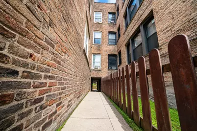 [Address not provided], Chicago, IL 60637 - Photo 22