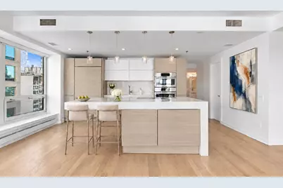 57 E Delaware Place #1802, Chicago, IL 60611 - Photo 10