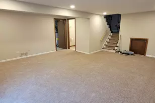 608 Trent Ln, Schaumburg, IL 60193 - Photo 22