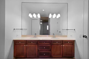 939 W Huron St, Chicago, IL 60642 - Photo 20
