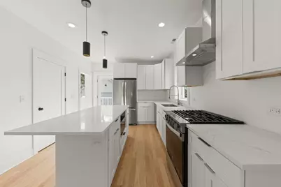 118 N President Street, Wheaton, IL 60187 - Photo 8