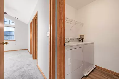 2247 Stoughton Drive, Aurora, IL 60502 - Photo 18