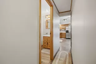 1215 Colton Ave, Bloomington, IL 61701 - Photo 18