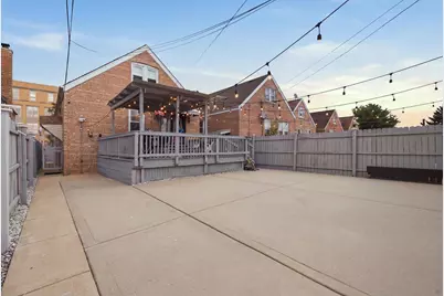 4041 W 56th Street, Chicago, IL 60629 - Photo 30