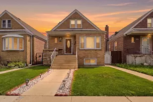 4041 W 56th St, Chicago, IL 60629 - Photo 4