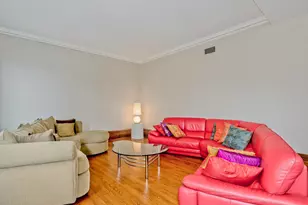559 W Surf St, Chicago, IL 60657 - Photo 6