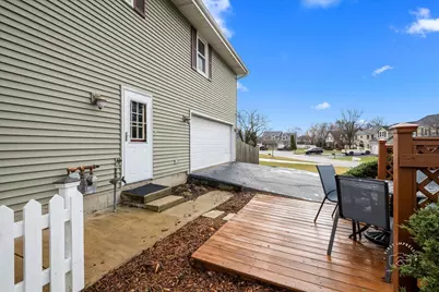 701 Viking Drive, Batavia, IL 60510 - Photo 26