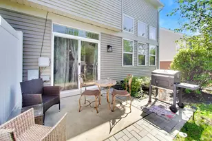 8505 Foxborough Way, Joliet, IL 60431 - Photo 6
