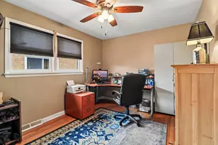 7005 W 63rd Pl, Chicago, IL 60638 - Photo 14