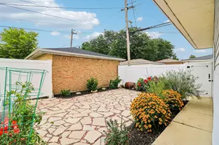 7005 W 63rd Pl, Chicago, IL 60638 - Photo 30