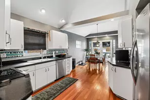 7005 W 63rd Pl, Chicago, IL 60638 - Photo 8