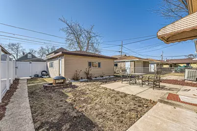11246 S Whipple Street, Chicago, IL 60655 - Photo 12