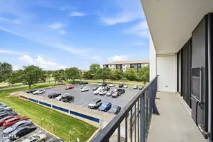 2005 S Finley Rd, Lombard, IL 60148 - Photo 28
