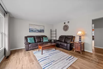 701 Viking Drive, Batavia, IL 60510 - Photo 4