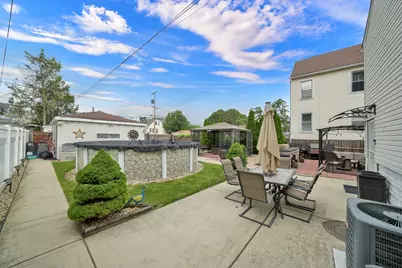 1410 Clarence Avenue, Berwyn, IL 60402 - Photo 4