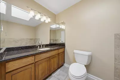 11758 S Avenue J, Chicago, IL 60617 - Photo 20