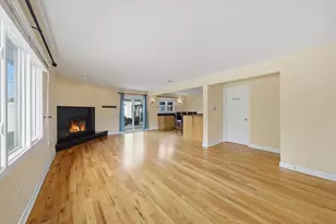11758 S Ave J, Chicago, IL 60617 - Photo 10