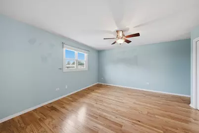 11758 S Avenue J, Chicago, IL 60617 - Photo 16