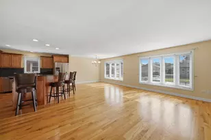 11758 S Ave J, Chicago, IL 60617 - Photo 4