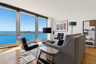 880 N Lake Shore Dr, Chicago, IL 60611 - Photo 4