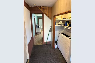 303 W Spring Street, Freeport, IL 61032 - Photo 2