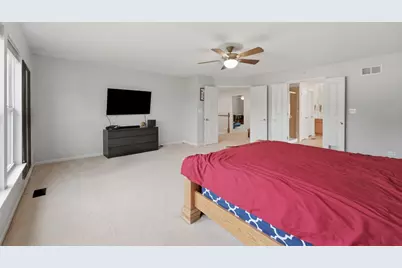 906 Blue Ridge Drive, Streamwood, IL 60107 - Photo 22
