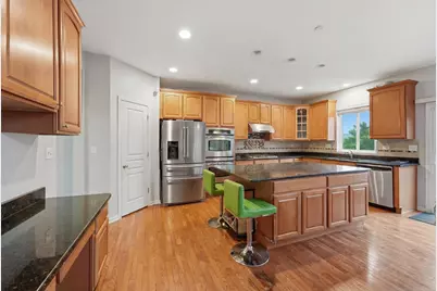 906 Blue Ridge Drive, Streamwood, IL 60107 - Photo 10
