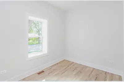 7301 Pensacola Avenue, Norridge, IL 60706 - Photo 12