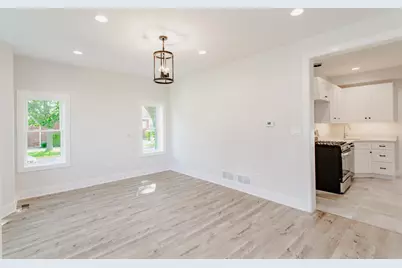 7301 Pensacola Avenue, Norridge, IL 60706 - Photo 6
