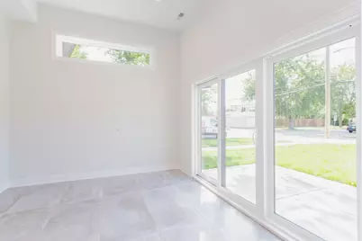 7301 Pensacola Avenue, Norridge, IL 60706 - Photo 10