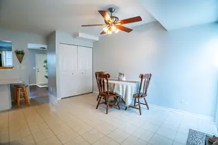 233 W Washington St, Oswego, IL 60543 - Photo 6