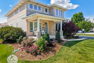 1410 Grand Pointe Blvd, West Dundee, IL 60118 - Photo 2
