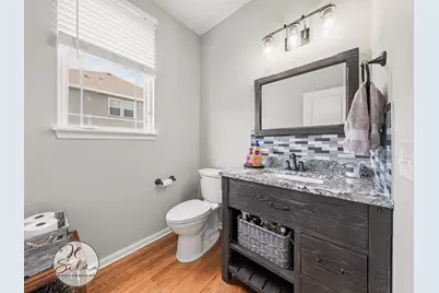 1410 Grand Pointe Boulevard, West Dundee, IL 60118 - Photo 18
