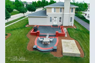 1410 Grand Pointe Boulevard, West Dundee, IL 60118 - Photo 42
