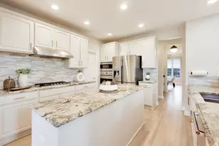 2587 Chestnut Ave, Glenview, IL 60026 - Photo 10