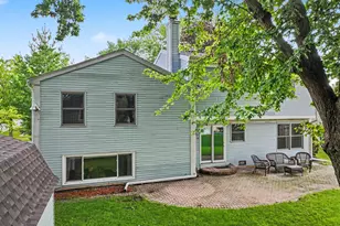 37 Yardley Ln, Schaumburg, IL 60194 - Photo 36