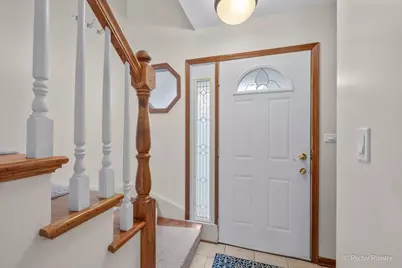473 Nicole Drive #B, Bartlett, IL 60103 - Photo 2