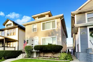 5641 N Austin Ave, Chicago, IL 60646 - Photo 2