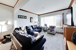 5641 N Austin Ave, Chicago, IL 60646 - Photo 22