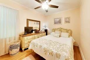 5641 N Austin Ave, Chicago, IL 60646 - Photo 18