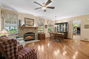 2058 Carillon Dr, Grayslake, IL 60030 - Photo 4